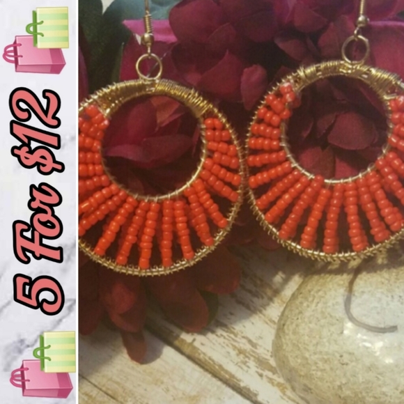 E650 Seed Beaded Wire Wrapped Hoop Drop Earrings - Picture 1 of 5